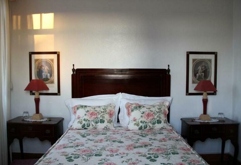 스탠다드 룸, A Tejada