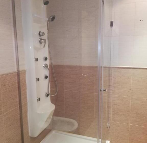 חדר סטנדרט יחיד, Gardu