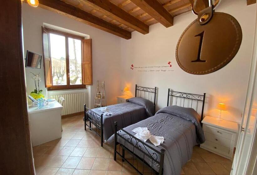 标准三人间, Locanda Della Pieve