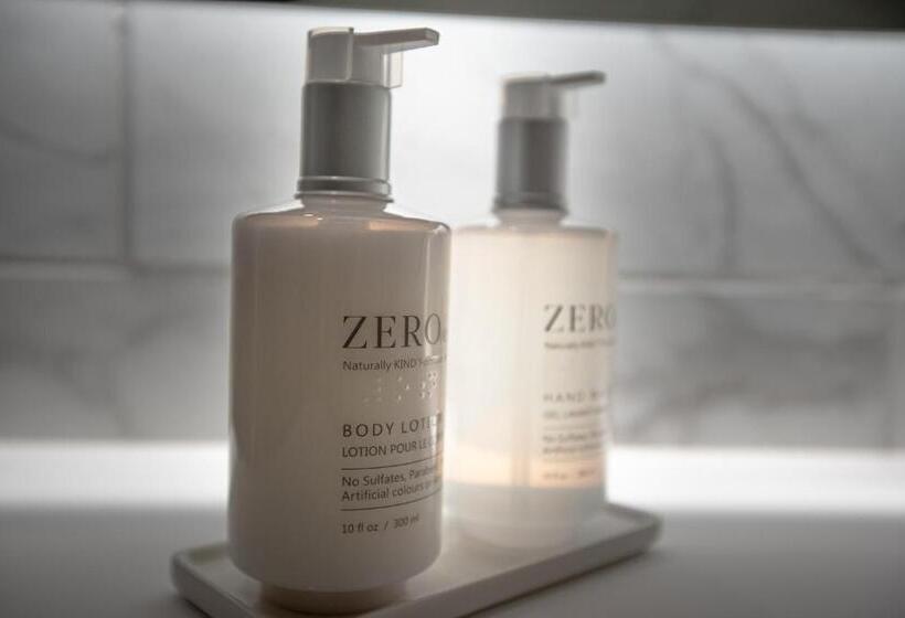 غرفة ديلوكس سرير كينج, The Schoolhouse