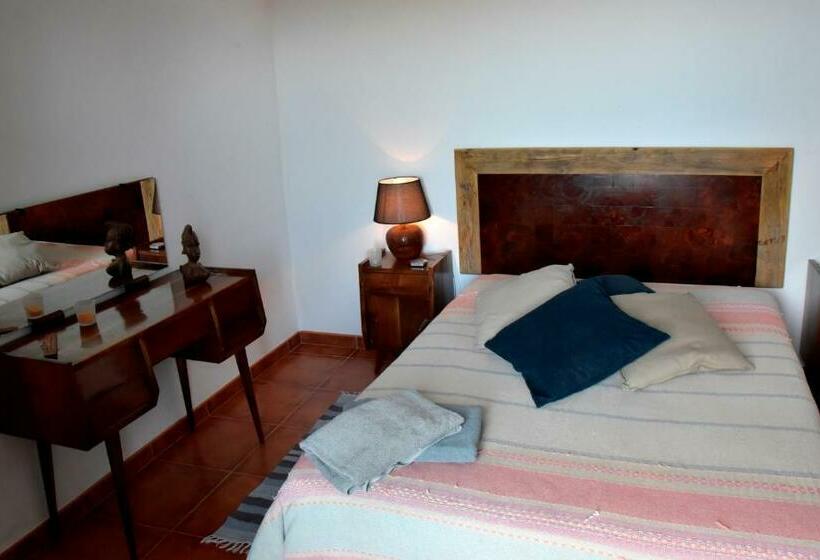 اتاق استاندارد, Caldeira Guesthouse