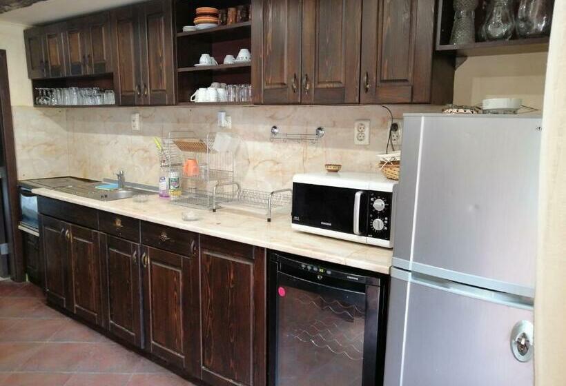 منزل غرفة نوم واحدة, къща цвети 1 трявна