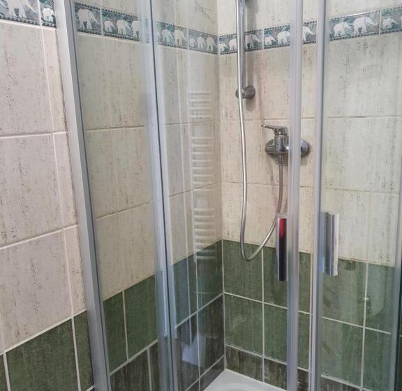 غرفة إقتصادية رباعية, Relax Penzion U Adama