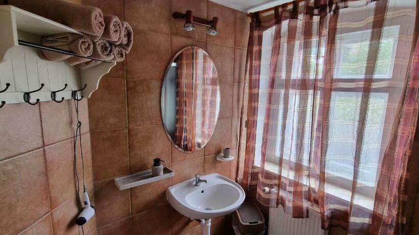 4인용 스탠다드 룸, Restaurant & Pension Liebenstein