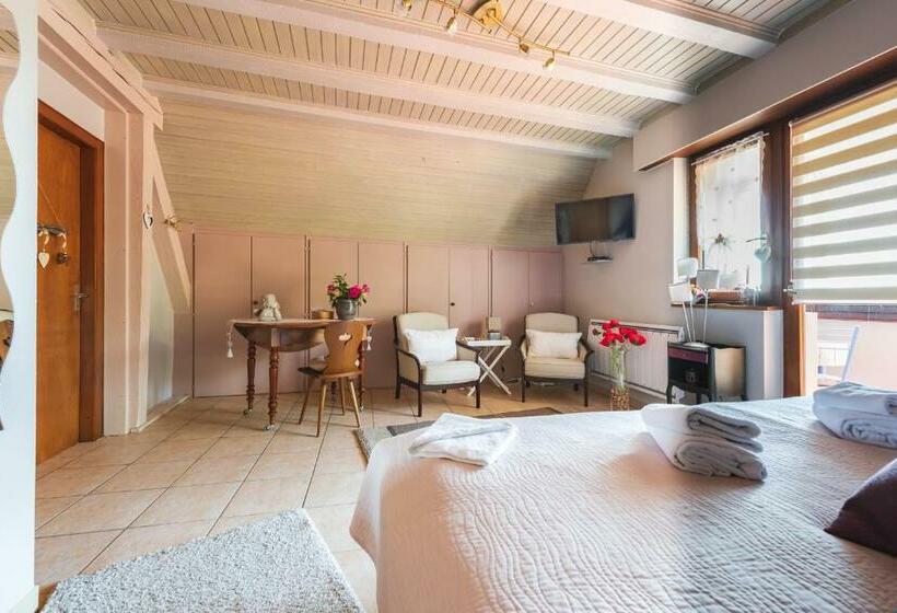 غرفة قياسية, Domaine Bleesz