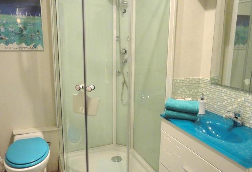 家庭套房, Le Clos Des Treilles