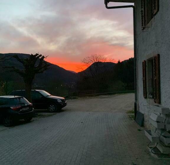 جناح مطلّ علي الجبل, Chez Dodo 2534 Orvin Le Foncet