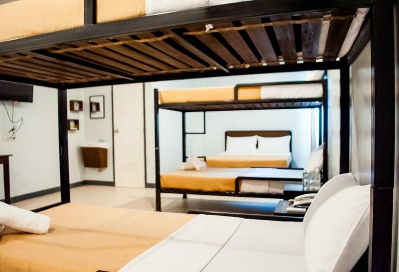 اتاق خانوادگی, Seasons Hotel Sablayan