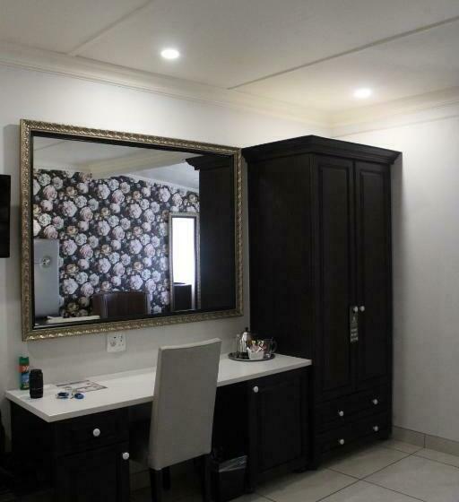 غرفة قياسية سرير كينج, D Olive Rose Boutique Hotel Danielskuil