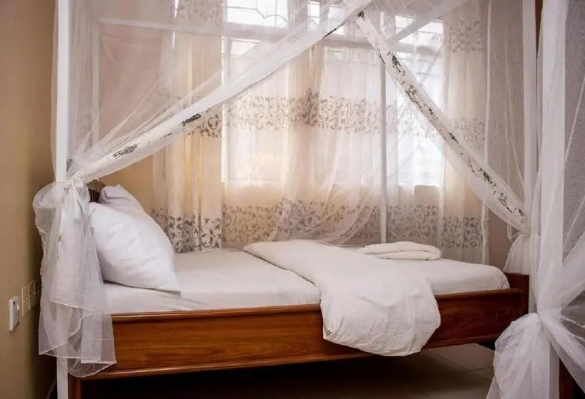 اتاق استاندارد با چشم‌انداز باغ, Kilimanjaro Snow Peak