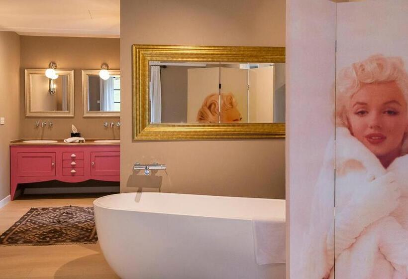 디럭스 스위트, Palacio De Luko