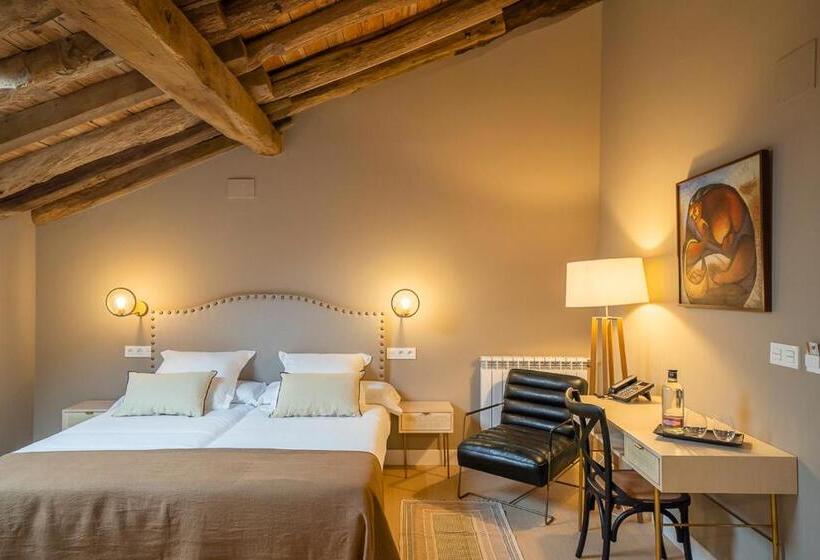 스탠다드 룸, Palacio De Luko