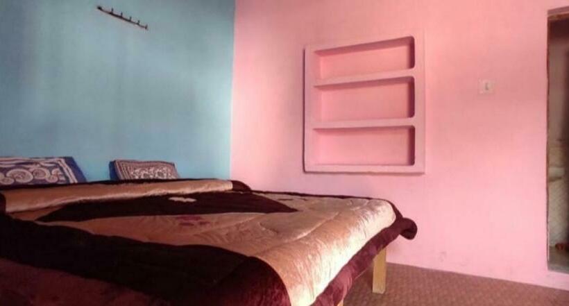 غرفة إقتصادية, Moon Hotel Tungnath