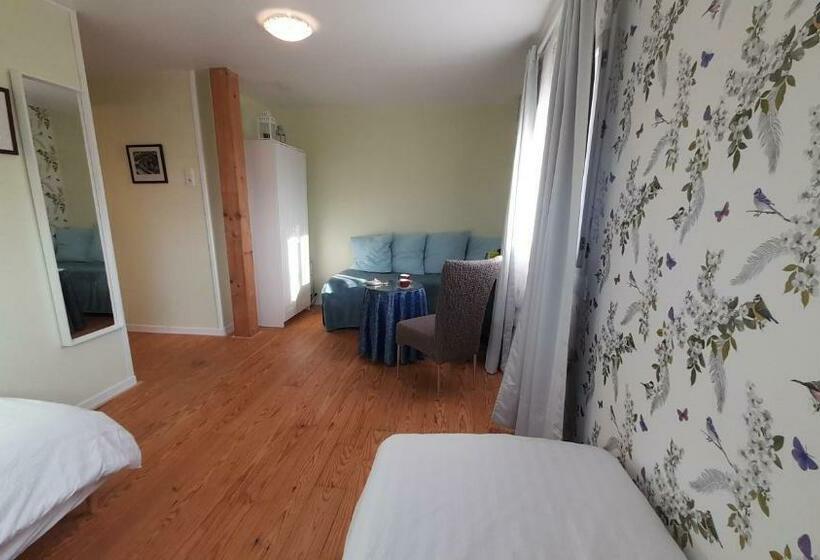 غرفة قياسية ثلاثية, Mostarlic Vegan And Gluten Free B&b