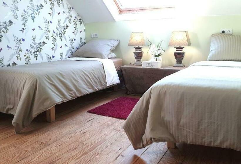 غرفة قياسية ثلاثية, Mostarlic Vegan And Gluten Free B&b