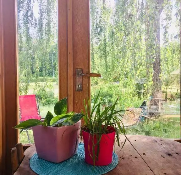 バス共有のスタンダードルーム, Arthome Småland
