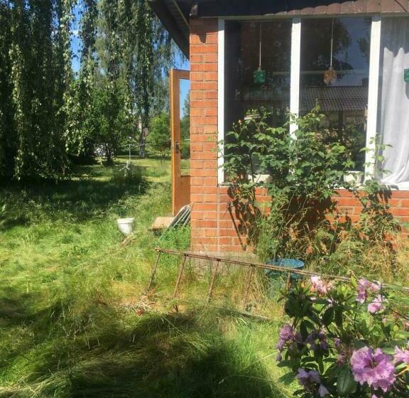 חדר בסיסי, Arthome Småland