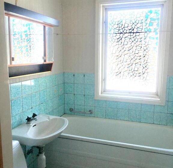 חדר בסיסי, Arthome Småland