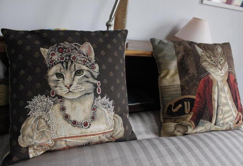 ガーデンビュースタンダードルーム, Avenue Du Château