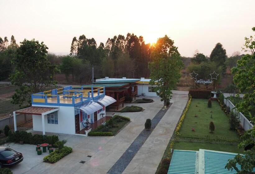디럭스 룸, Chomduen Phu Kao Resort