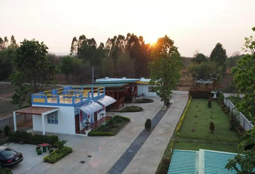 デラックスルーム, Chomduen Phu Kao Resort
