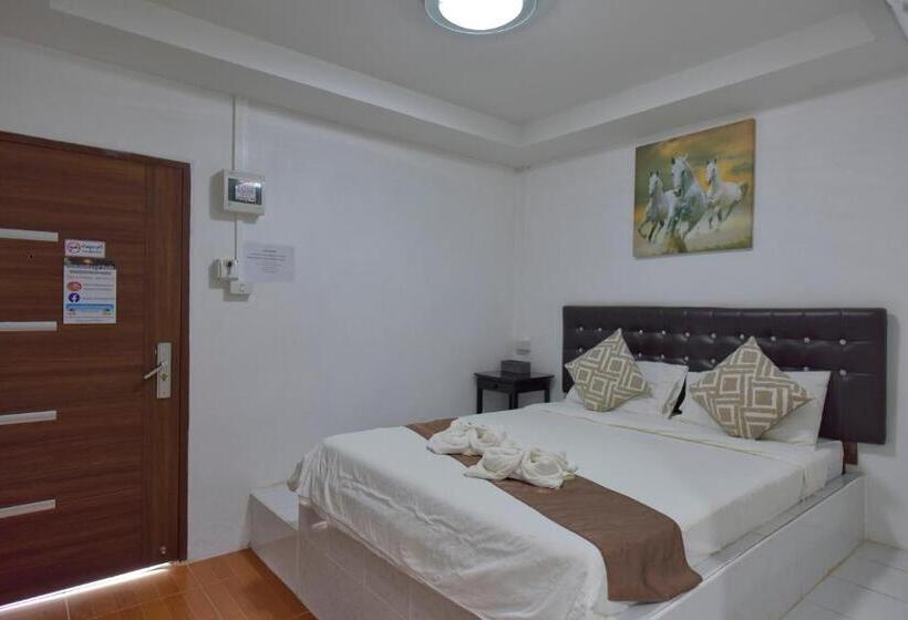 Quarto Deluxe, Chomduen Phu Kao Resort