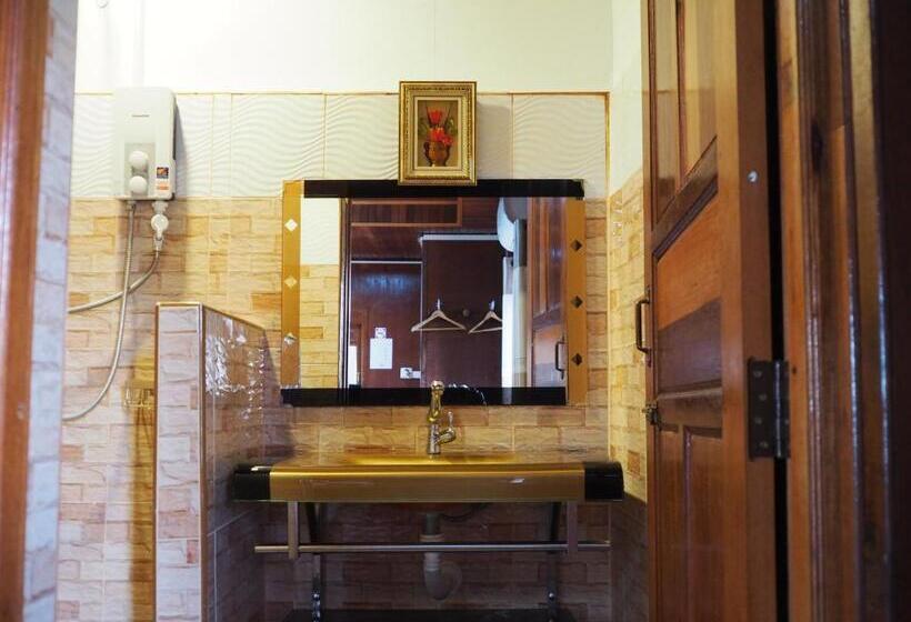 Quarto Deluxe com Sacada, Chomduen Phu Kao Resort