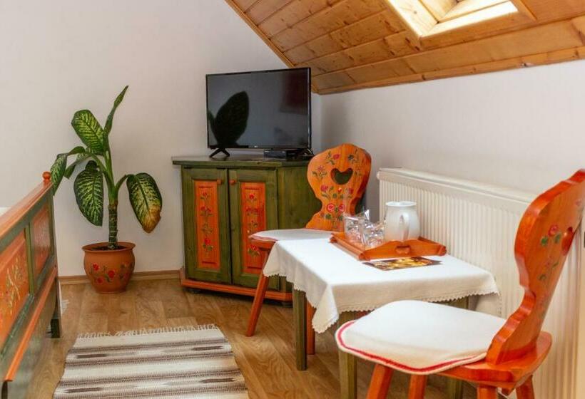 Номер Deluxe, Conacul Secuiesc Székelykő Kúria