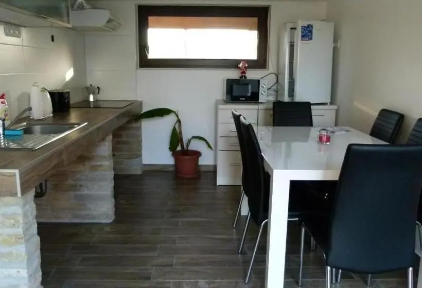 スタンダード４人部屋, Duna Dráva Vendégház