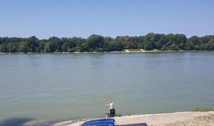 四人标准间, Duna Dráva Vendégház