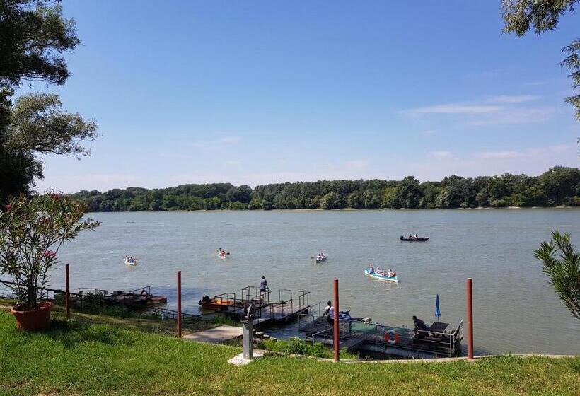 带河湖景观的套房, Duna Dráva Vendégház