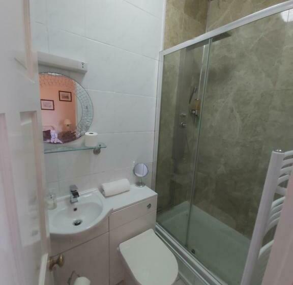 חדר סטנדרט, Sergeants Accommodation