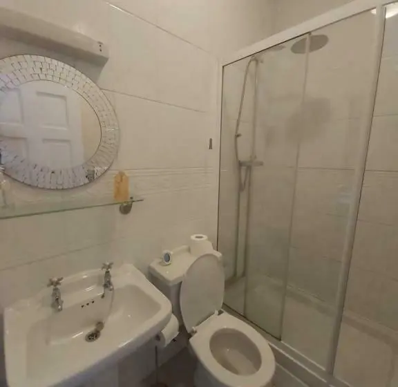 Cameră Basic, Sergeants Accommodation