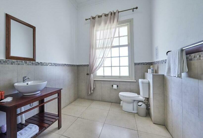 חדר סטנדרט, The Sunbird Guesthouse