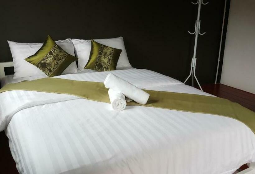 スーペリアールーム, Chill House Mae Sariang