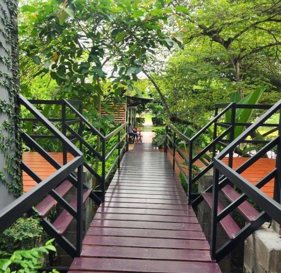 スーペリアールーム, Chill House Mae Sariang