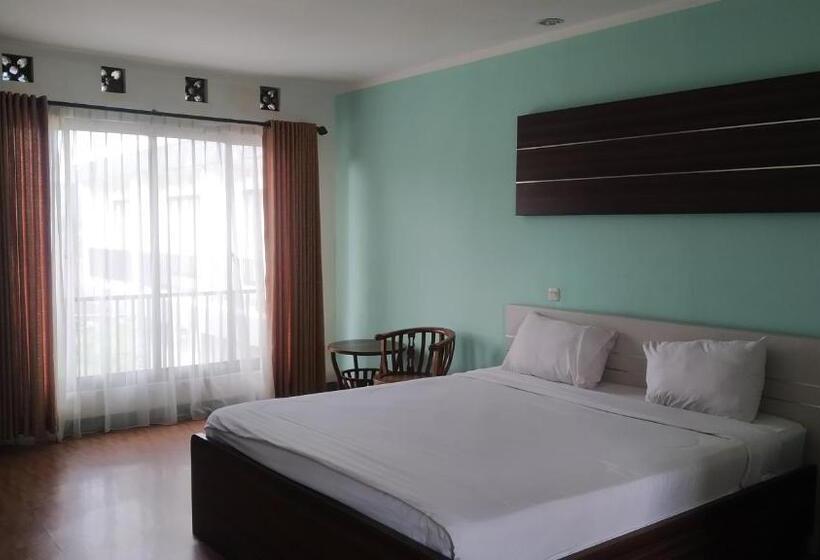 Номер Deluxe, Puncak Village Hotel & Kampung Main Anak