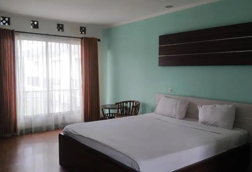 デラックスルーム, Puncak Village Hotel & Kampung Main Anak