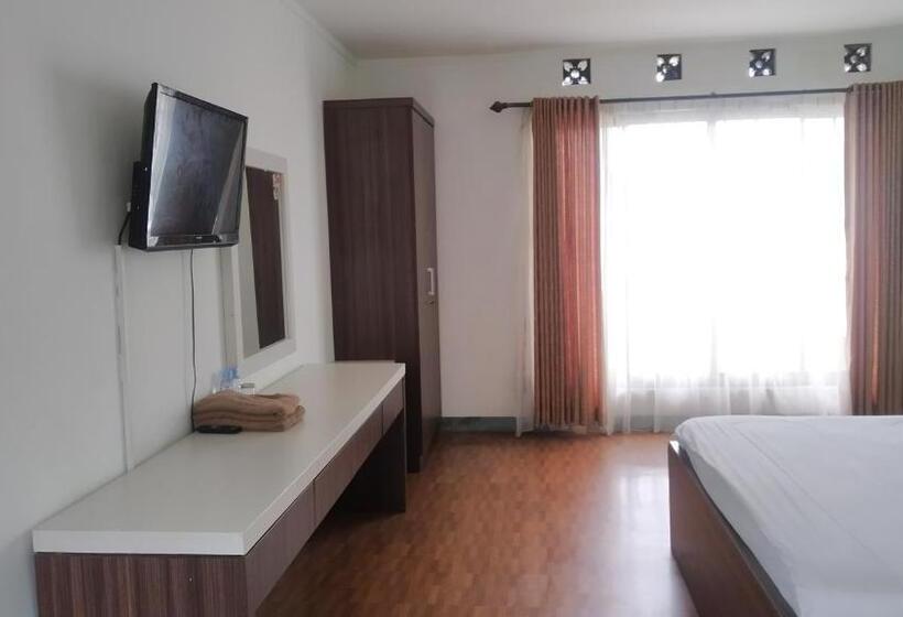 デラックスルーム, Puncak Village Hotel & Kampung Main Anak