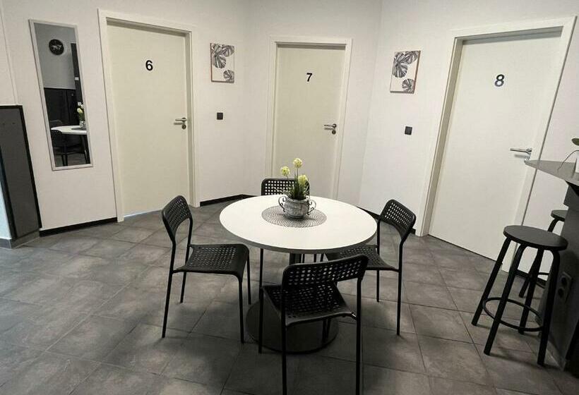 스탠다드 룸 공동 욕실, Zimmervermietung Allstedt