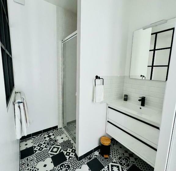 Апартаменты 1 Спальня Нижний Этаж, Résidence Belle Vue