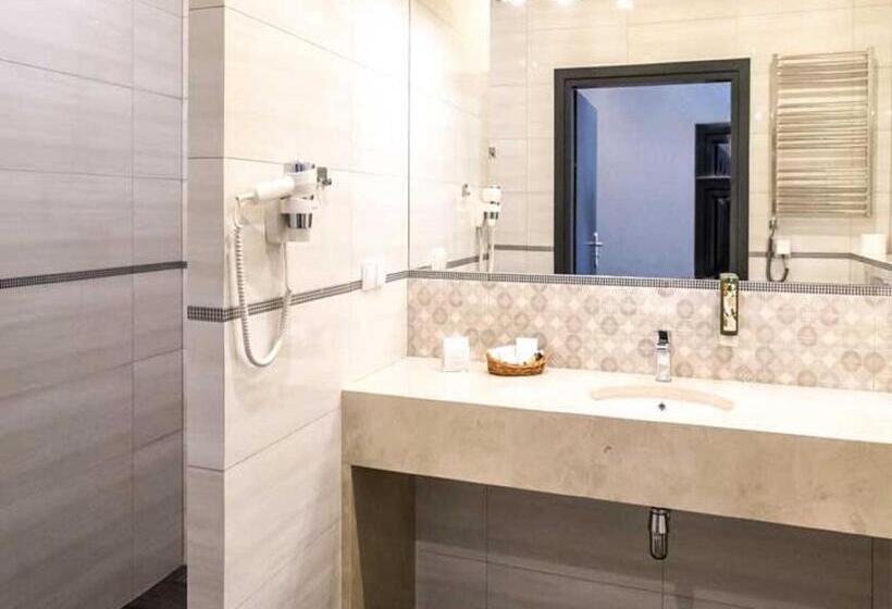 غرفة قياسية, Rondo