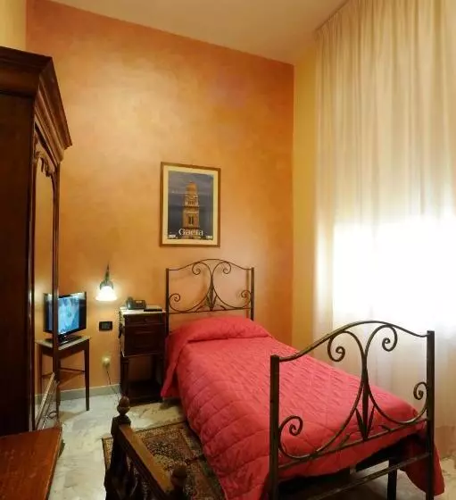 اتاق استاندارد یک نفره, Albergo Bellavista