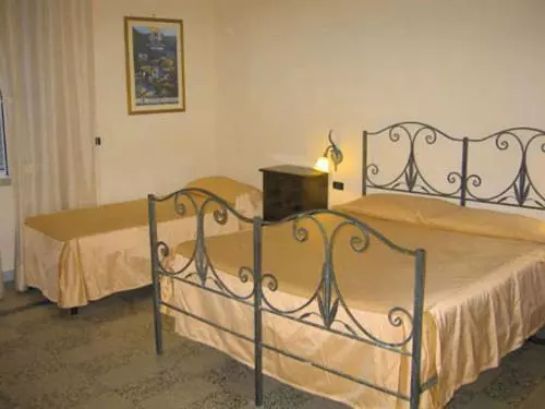 اتاق استاندارد سه نفره, Albergo Bellavista