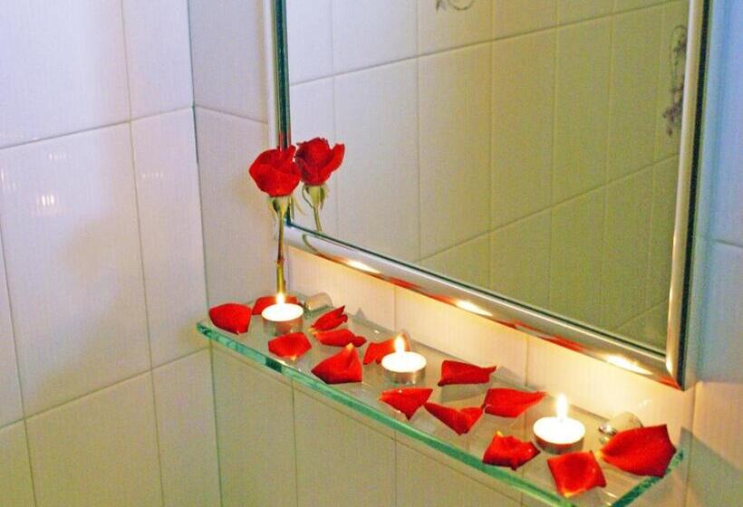 Escritório Estándar, Golden Sun