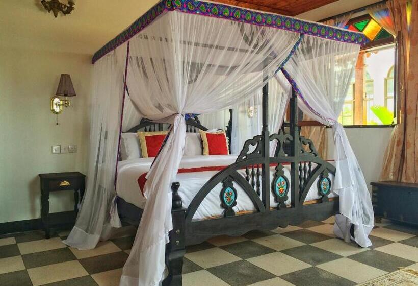 اتاق لوکس با چشم‌انداز دریا, Dhow Palace