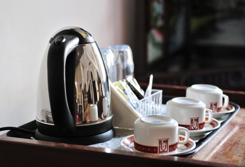 اتاق استاندارد, Dhow Palace