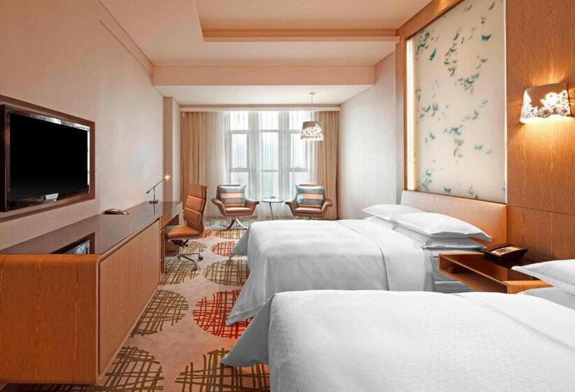 컴포트 룸, Four Points By Sheraton Luohe