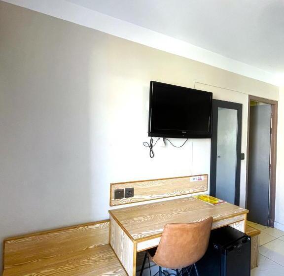 اتاق استاندارد, Hôtel Select Réunion