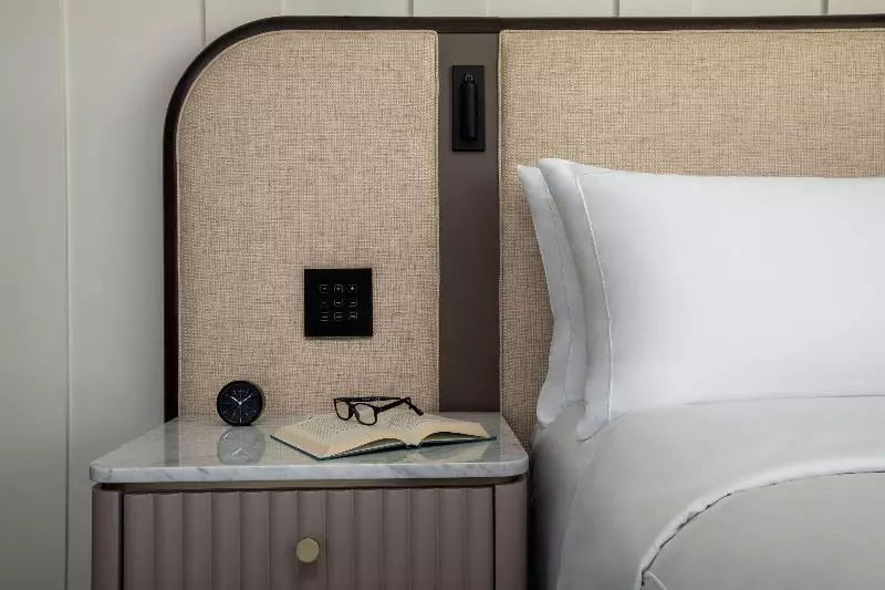 اتاق استاندارد یک نفره, Hôtel Select   Réunion